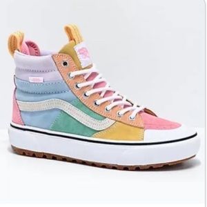 Sk8-Hi MTE-2 Pastel Hi-Top Sneakers Size 9 Women